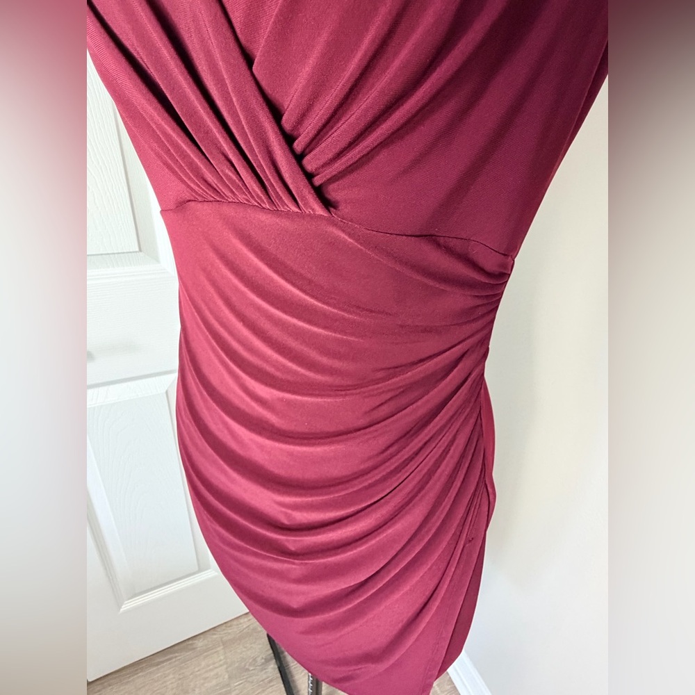Polo by Ralph Lauren Sleeveless V-Neck Ruched Midi Dress in Burgundy - Picture 3 of 10